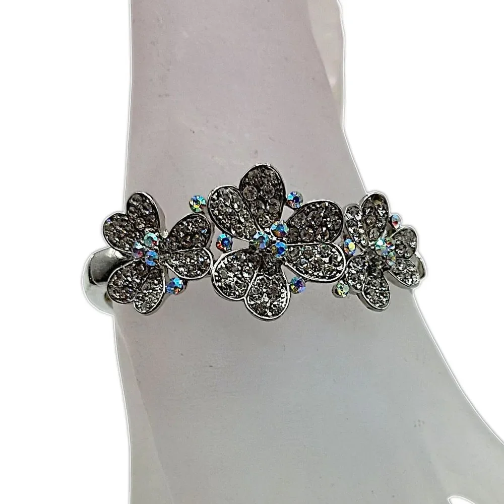 Flower Rhinestone Bracelet Stretch Aurora Borealis‎ Silver Tone Fairy Whimsigoth